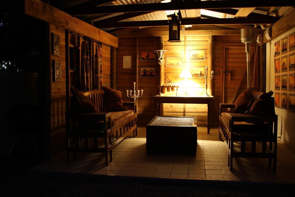 Golf And Garden Guesthouse Сомерсет-Уэст Экстерьер фото