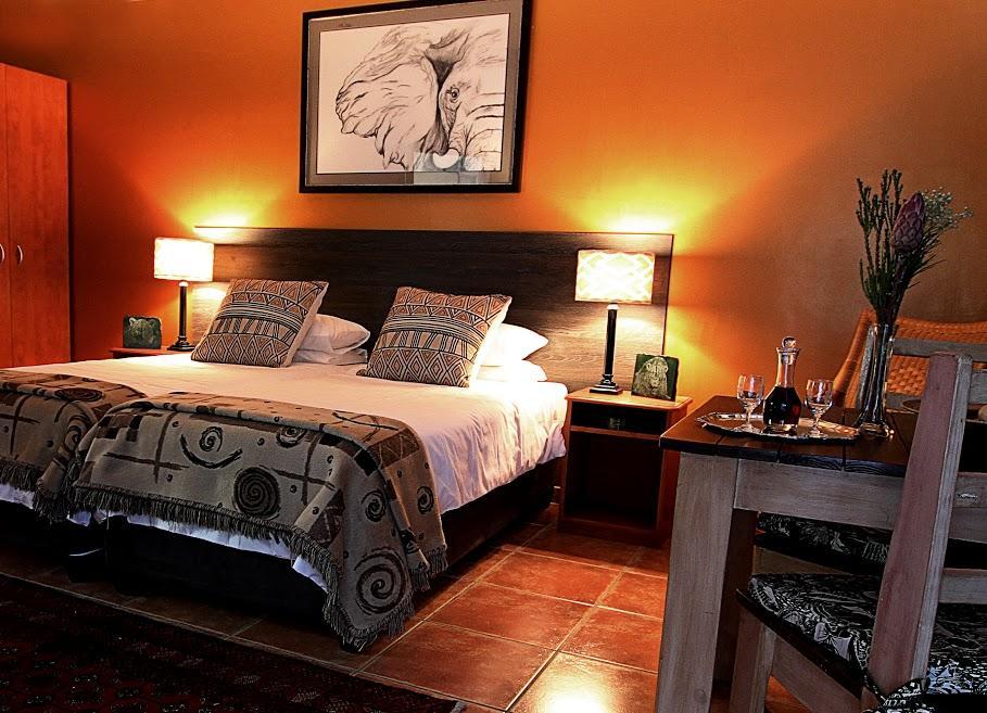 Golf And Garden Guesthouse Сомерсет-Уэст Экстерьер фото